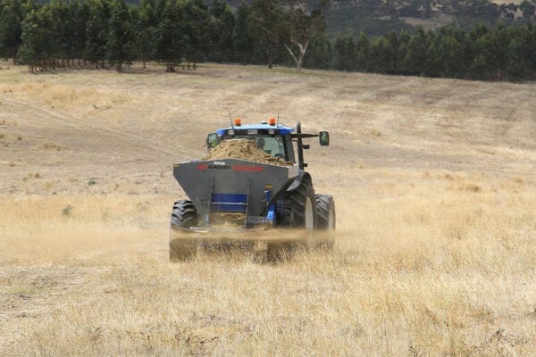 Superior Spreaders - 5030 & 7370 Models - Image 2