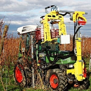 Vario 400 Vineyard Pre-Pruners